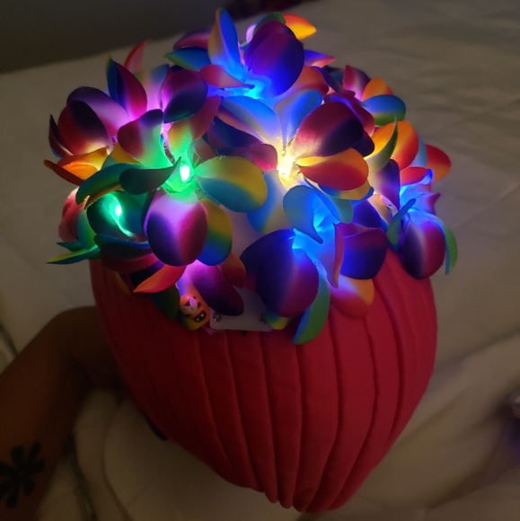 Turban with flowers and lights - Pink - Picture 4 of 4